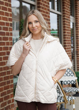 Lifestyle Carrie Quilted Short Sleeve Poncho