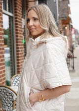 Lifestyle Carrie Quilted Short Sleeve Poncho