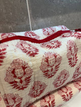 Lifestyle Pia Red-Pink Cosmetic Bag // Set of 2