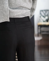 Lifestyle Sadie Wide Leg Linen Pintuck Pant // 2 Colors