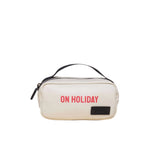 Lifestyle The Belt Buddy // On Holiday