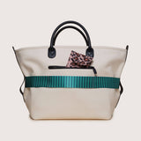 Lifestyle The Canvas Go-Tote // Cream