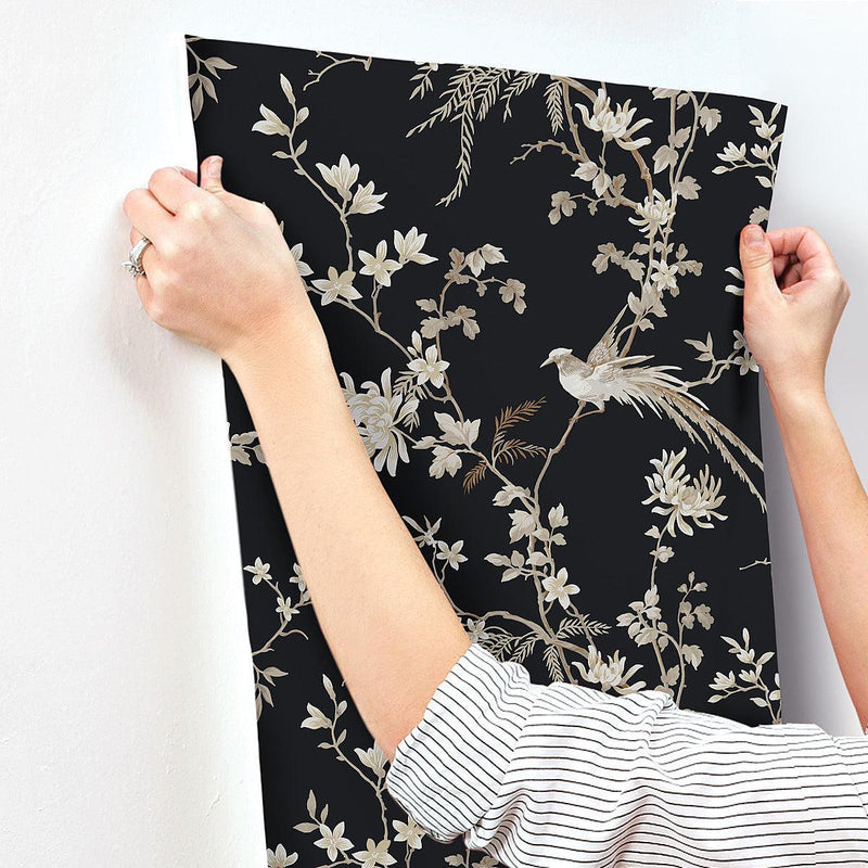 Wallpaper Bird & Blossom Chinoserie Wallpaper // Black 