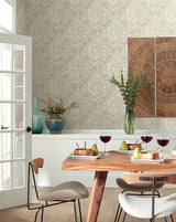 Wallpaper Chinoiserie Wallpaper // Beige