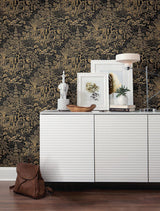 Wallpaper Chinoiserie Wallpaper // Black & Gold