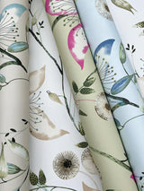 Wallpaper Dream Blossom Wallpaper // White & Green