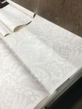 Wallpaper Egret Damask Wallpaper // White & Cream 