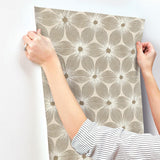 Wallpaper Everlasting Wallpaper // Beige & Gold