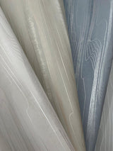 Wallpaper Fantasy Faux Bois Wallpaper // White & Pearl