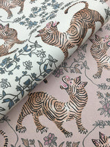 Wallpaper Ferr&i Wallpaper // Light Pink