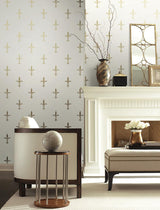 Wallpaper Fleur De Lis Wallpaper // White & Gold