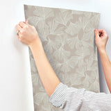 Wallpaper Ginkgo Toss Wallpaper // Silver