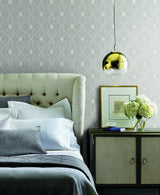Wallpaper Harlowe Wallpaper // White & Silver
