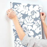 Wallpaper Hibiscus Arboretum Wallpaper // Blue