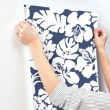 Wallpaper Hibiscus Arboretum Wallpaper // Navy