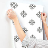 Wallpaper Honey Bee Wallpaper // Black & White