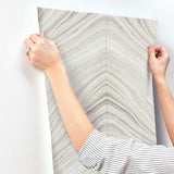 Wallpaper Onyx Strata Wallpaper // Beige