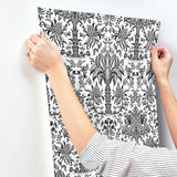 Wallpaper Palmetto Palm Damask Wallpaper // Black