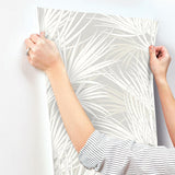 Wallpaper Palmetto Wallpaper // Grey