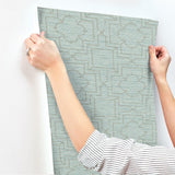 Wallpaper Quatrefoil Trellis Peel & Stick Wallpaper // Blue