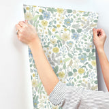 Wallpaper Strawberry Fields Wallpaper // White & Green