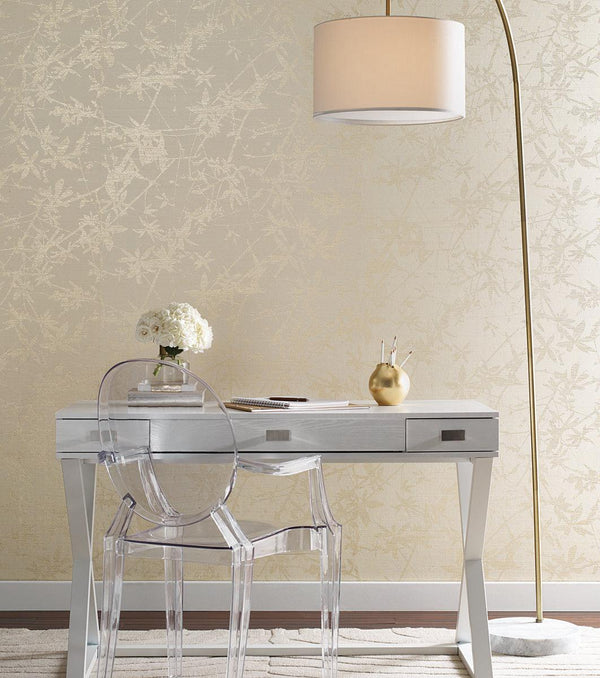 Wallpaper Sylvan Wallpaper // Gold & Cream