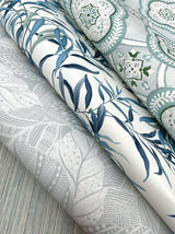 Wallpaper Vinca Wallpaper // Grey