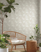 Wallpaper Vinca Wallpaper // White Metallic