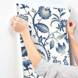 Wallpaper Watercolor Jacobean Wallpaper // Blue & White