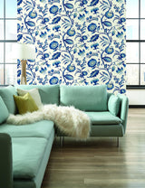 Wallpaper Watercolor Jacobean Wallpaper // White & Beige