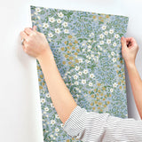 Wallpaper Wildwood Garden Wallpaper // Blue & White 