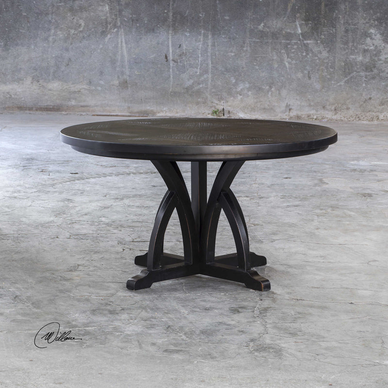 Furniture Maiva Dining Table 
