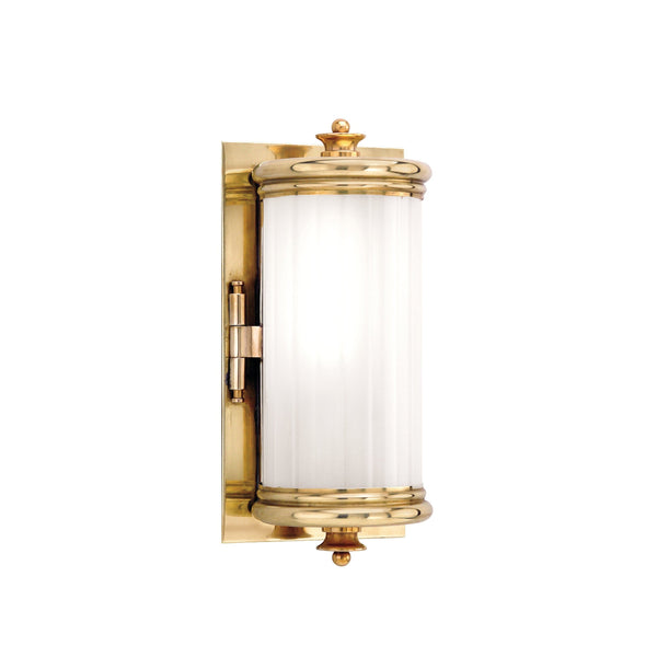 Lighting - Bath And Vanity Bristol 1 Light Bath Bracket // Aged Brass 