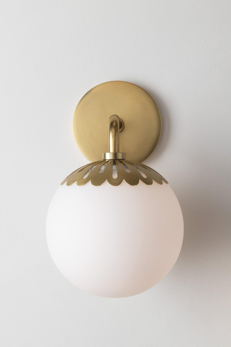 Lighting - Bath And Vanity Paige 1 Light Bath Bracket // Aged Brass 