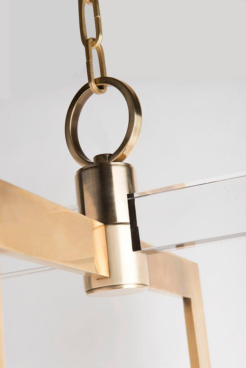 Lighting - Pendant Wellington 8 Light Medium Pendant // Aged Brass 