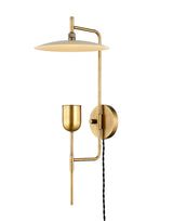 Lighting - Plug-in Sconce Manti // Patina Brass 