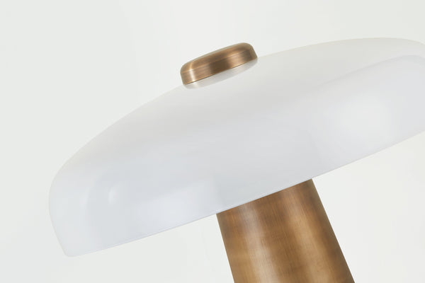 Lighting - Table Lamp Lush // Patina Brass 