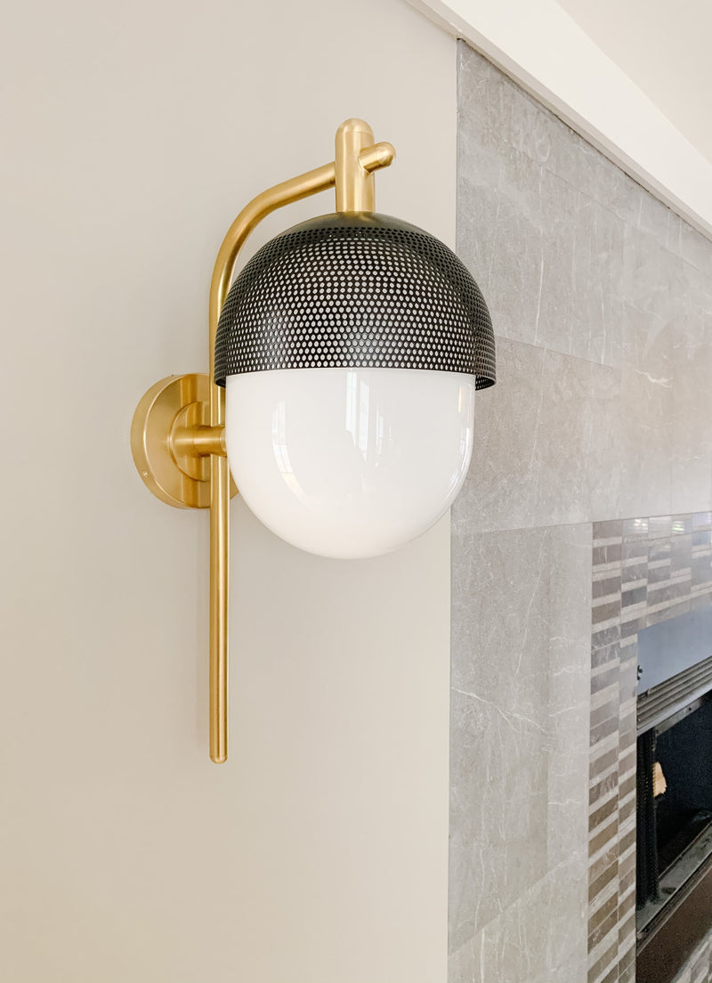 Lighting - Wall Sconce Nyack 1 Light Wall Sconce // Aged Brass & Black 