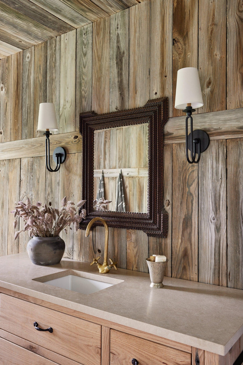 Lighting - Wall Sconce Valor 1 Light Wall Sconce // For 