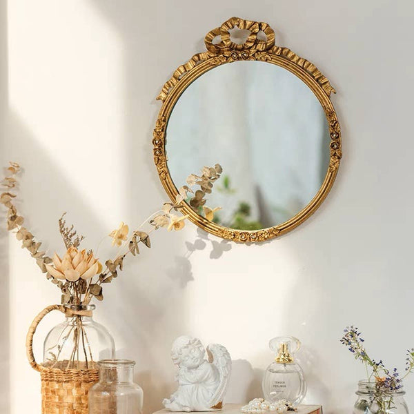 Mirror Victorian Antiqued Gold Round Mirror 