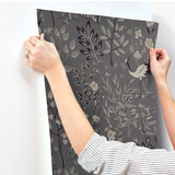 Wallpaper Aspen Wallpaper // Grey 