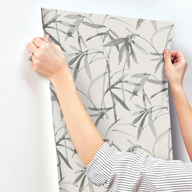 Wallpaper Bamboo Ink Wallpaper // Cream & Grey 