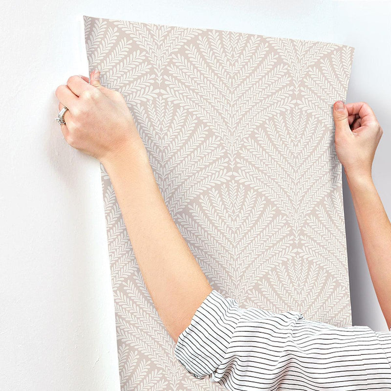 Wallpaper Beachcomber Wallpaper // Light Pink & Cream 