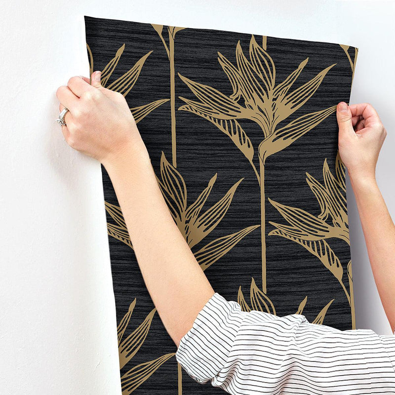 Wallpaper Bird of Paradise Wallpaper // Black & Gold 