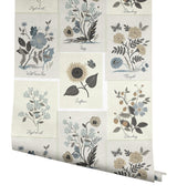 Wallpaper Botanical Prints Wallpaper // Beige & Black 