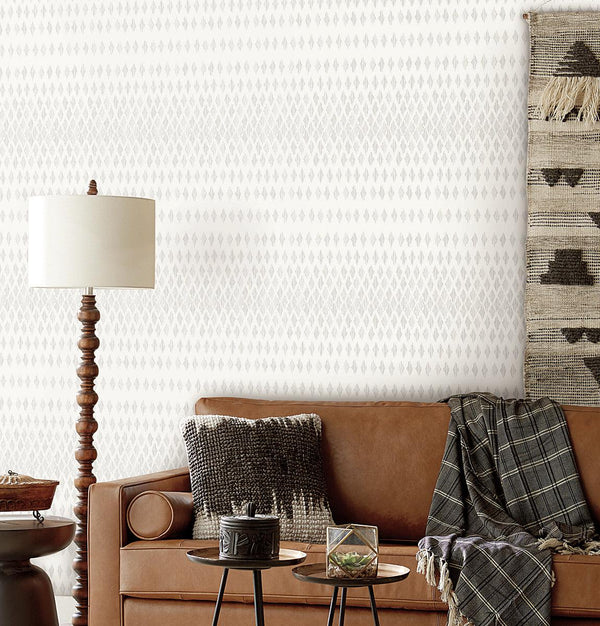 Wallpaper Diamond Ombre Wallpaper // Linen & White 