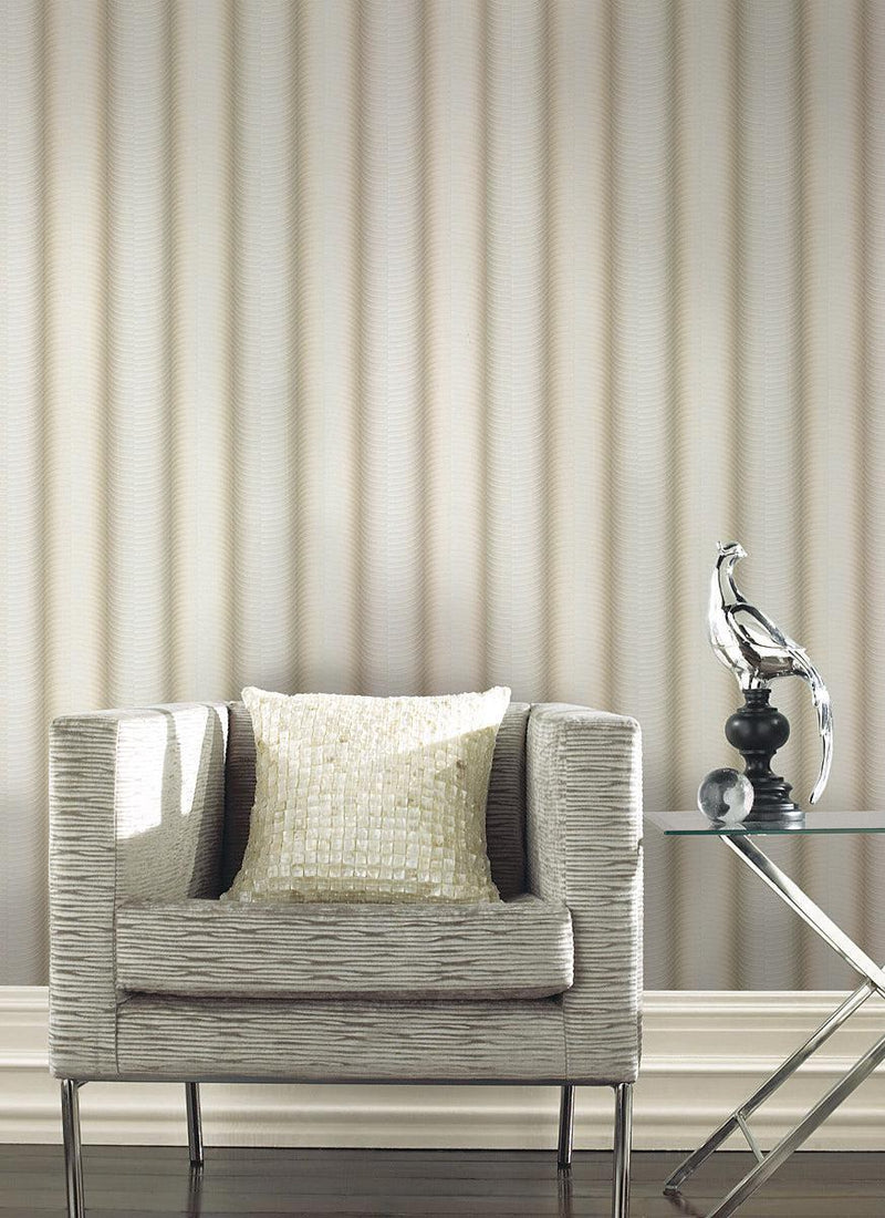 Wallpaper Ebb & Flow Wallpaper // Beige Metallic 