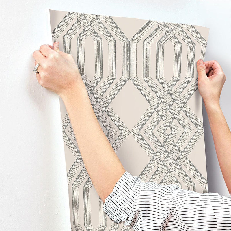 Wallpaper Etched Lattice Wallpaper // Grey 