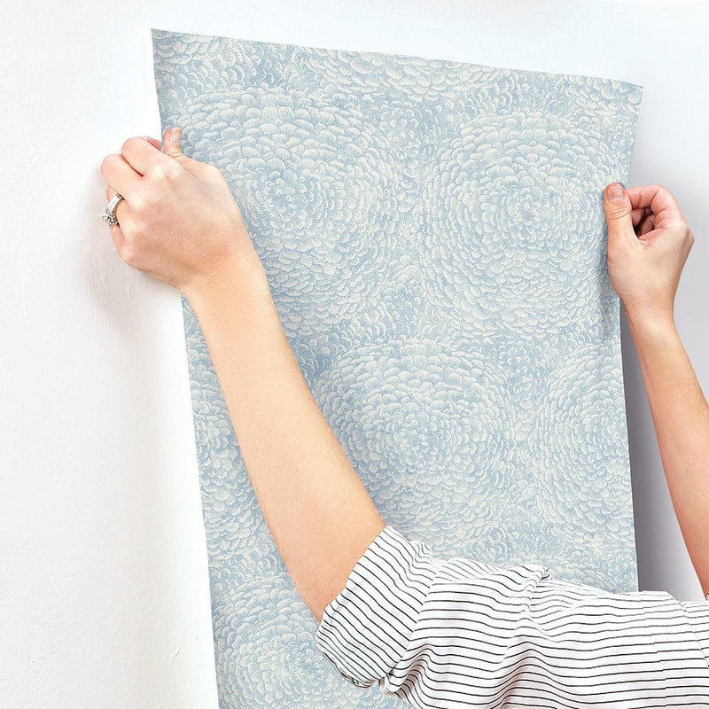 Wallpaper Floret Wallpaper // Blue 