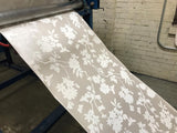 Wallpaper Flutter Vine Wallpaper // White 